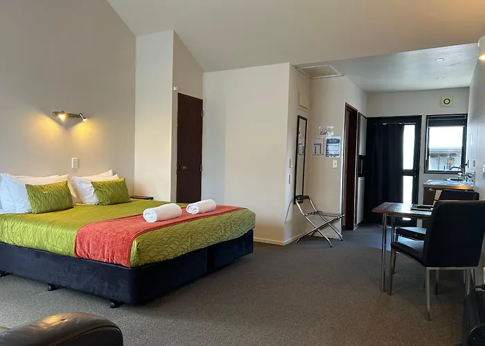 Alpine Glacier Motel